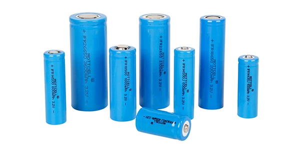 14500 3.2V リチャージ可能なシリンダー リチウム電池 AA サイズ 600mAh 500mAh 8