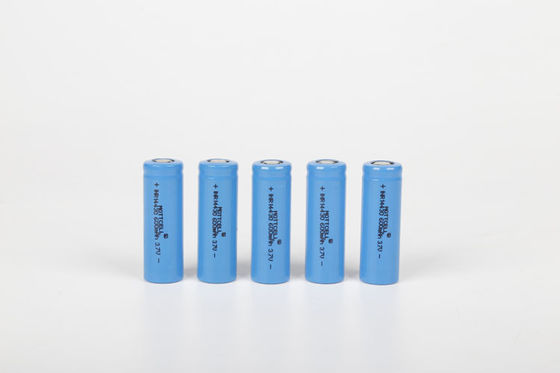 Ifr 14500 3.2V 6000mah リチャージ可能な電池セル リチウム Lifepo4 BMS に組み込まれています