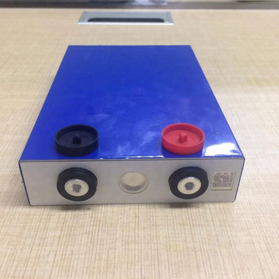 3.2V リチウムイオン Lifepo4 100ah プリズマ式電池セル LFP グレードA 104Ah
