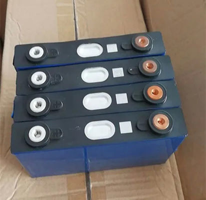 自動車 3.2V リチウムイオン電池セル 67Ah 87Ah 12V 16V 18V 24V 36V 48V EV 太陽光発電用